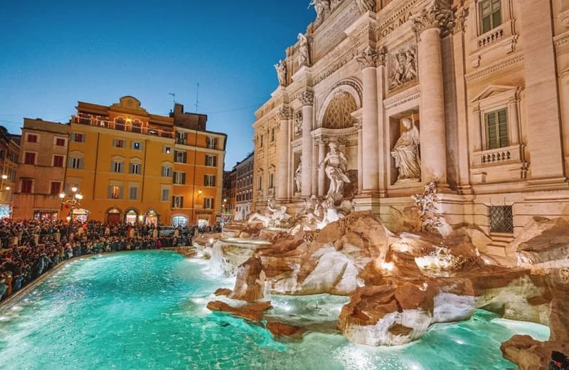 Fontana di Trevi Fontana di Trevi